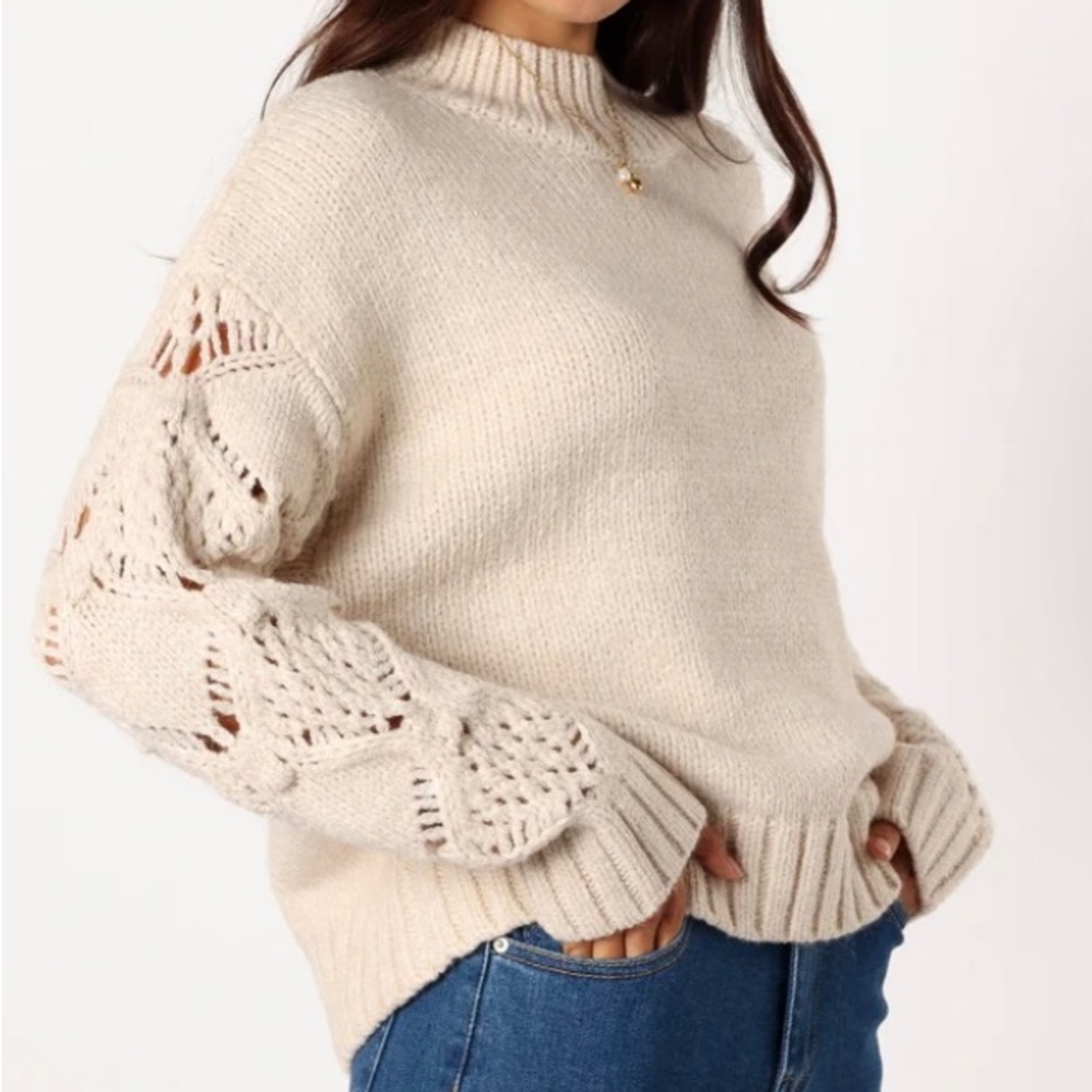 NWT Skies are Blue cream mock neck chunky knit sweater size medium
